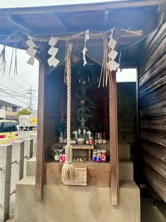 八大龍王辨財天の{uncategorized: "未分類", other: "その他", undefined: "問題あり", building: "その他建物", grave: "お墓", sacred_gate: "鳥居", guardian: "狛犬", statue: "像", buddha: "仏像", history: "歴史", nature: "自然", garden: "庭園", animal: "動物", pagoda: "塔", temizu: "手水舎", mountain_gate: "山門・神門", sanctuary: "本殿・本堂", subordinate: "末社・摂社", art: "芸術", scenery: "景色", jizo: "地蔵", ema: "絵馬", goshuin: "御朱印", omikuji: "おみくじ", items: "授与品その他", amulet: "お守り", goshuincho: "御朱印帳", eats: "食事", festival: "お祭り", votive_dance: "神楽", shichigosan: "七五三参", wedding: "結婚式", experience: "体験その他", initially: "初詣", around: "周辺", anti_infection: "感染症対策"}