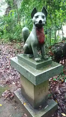 玉澤稲穂神社の狛犬