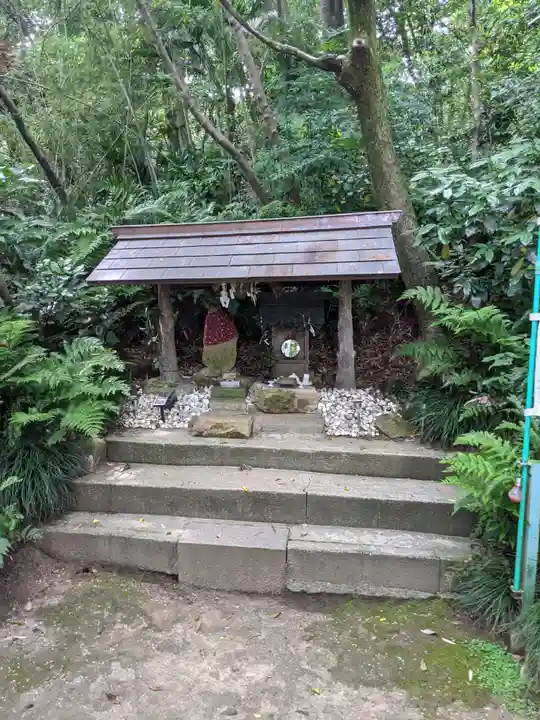 小牧山稲荷神社の末社・摂社