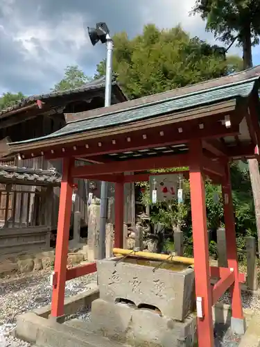 柏原八幡宮の手水舎