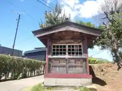 祠（地蔵尊）の建物その他