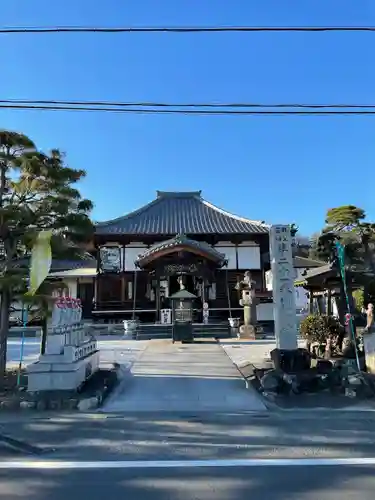 観音寺の本殿