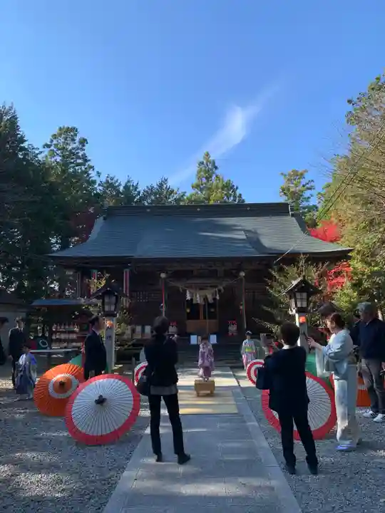 滑川神社 - 仕事と子どもの守り神(福島県)