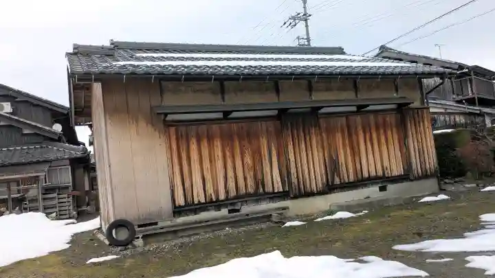 願成寺の{uncategorized: "未分類", other: "その他", undefined: "問題あり", building: "その他建物", grave: "お墓", sacred_gate: "鳥居", guardian: "狛犬", statue: "像", buddha: "仏像", history: "歴史", nature: "自然", garden: "庭園", animal: "動物", pagoda: "塔", temizu: "手水舎", mountain_gate: "山門・神門", sanctuary: "本殿・本堂", subordinate: "末社・摂社", art: "芸術", scenery: "景色", jizo: "地蔵", ema: "絵馬", goshuin: "御朱印", omikuji: "おみくじ", items: "授与品その他", amulet: "お守り", goshuincho: "御朱印帳", eats: "食事", festival: "お祭り", votive_dance: "神楽", shichigosan: "七五三参", wedding: "結婚式", experience: "体験その他", initially: "初詣", around: "周辺", anti_infection: "感染症対策"}