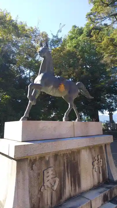 神明神社の狛犬