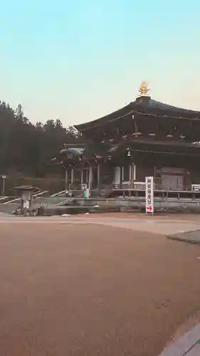 西方寺の本殿・本堂