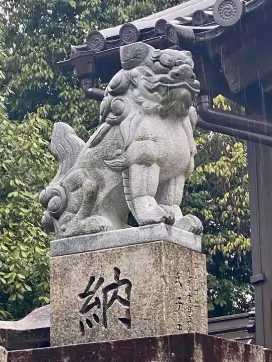 天穂日命神社の狛犬