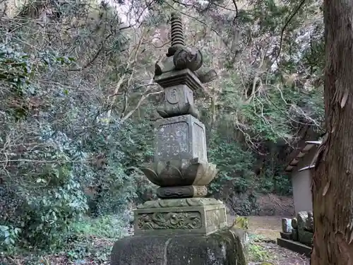 熊野神社の塔