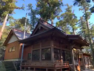 三島神社の本殿・本堂