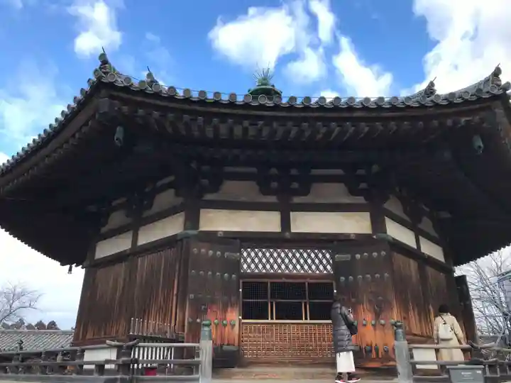 法隆寺 夢殿(奈良県)