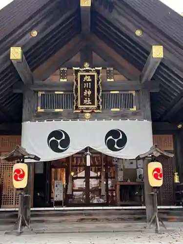 旭川神社の本殿