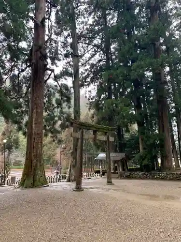 室生龍穴神社の鳥居