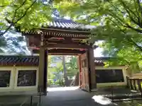 道場寺の山門・神門