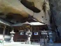 大谷寺の本殿・本堂