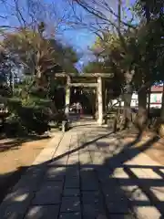 越ヶ谷久伊豆神社の鳥居