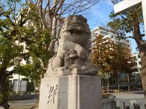 大棚・中川杉山神社の狛犬