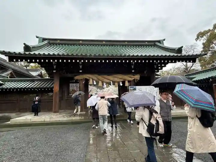 三嶋大社の{uncategorized: "未分類", other: "その他", undefined: "問題あり", building: "その他建物", grave: "お墓", sacred_gate: "鳥居", guardian: "狛犬", statue: "像", buddha: "仏像", history: "歴史", nature: "自然", garden: "庭園", animal: "動物", pagoda: "塔", temizu: "手水舎", mountain_gate: "山門・神門", sanctuary: "本殿・本堂", subordinate: "末社・摂社", art: "芸術", scenery: "景色", jizo: "地蔵", ema: "絵馬", goshuin: "御朱印", omikuji: "おみくじ", items: "授与品その他", amulet: "お守り", goshuincho: "御朱印帳", eats: "食事", festival: "お祭り", votive_dance: "神楽", shichigosan: "七五三参", wedding: "結婚式", experience: "体験その他", initially: "初詣", around: "周辺", anti_infection: "感染症対策"}