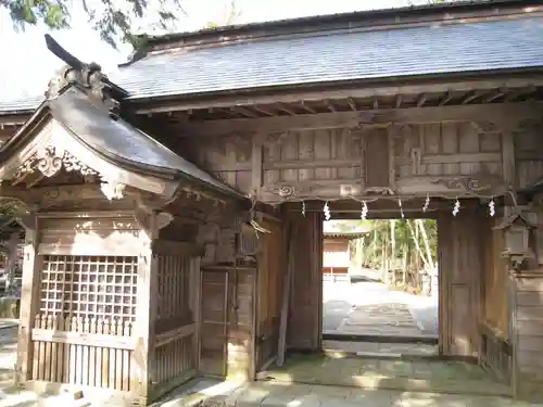 菅船神社の山門・神門