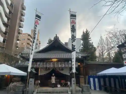 空鞘稲生神社の{uncategorized: "未分類", other: "その他", undefined: "問題あり", building: "その他建物", grave: "お墓", sacred_gate: "鳥居", guardian: "狛犬", statue: "像", buddha: "仏像", history: "歴史", nature: "自然", garden: "庭園", animal: "動物", pagoda: "塔", temizu: "手水舎", mountain_gate: "山門・神門", sanctuary: "本殿・本堂", subordinate: "末社・摂社", art: "芸術", scenery: "景色", jizo: "地蔵", ema: "絵馬", goshuin: "御朱印", omikuji: "おみくじ", items: "授与品その他", amulet: "お守り", goshuincho: "御朱印帳", eats: "食事", festival: "お祭り", votive_dance: "神楽", shichigosan: "七五三参", wedding: "結婚式", experience: "体験その他", initially: "初詣", around: "周辺", anti_infection: "感染症対策"}