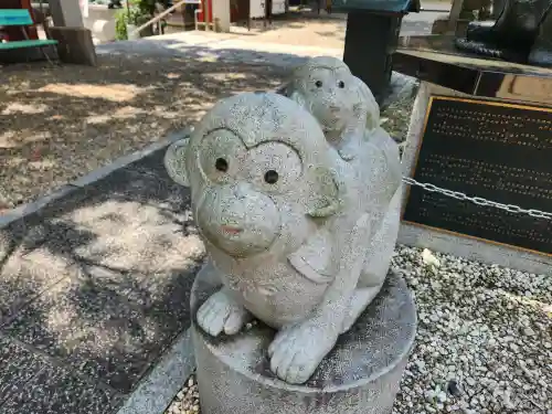 綱敷天満神社の像