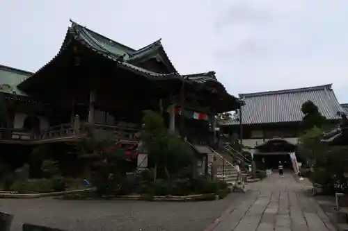 立江寺の本殿・本堂
