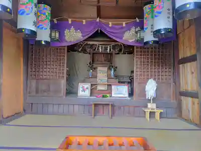 関川社(赤坂町)の本殿・本堂