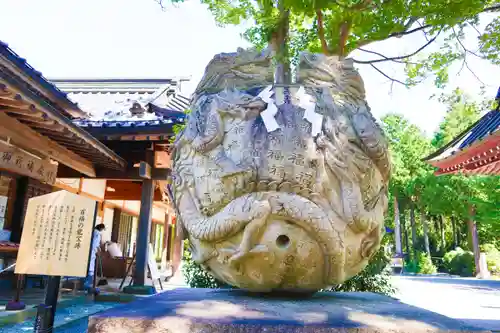 冨士御室浅間神社の狛犬