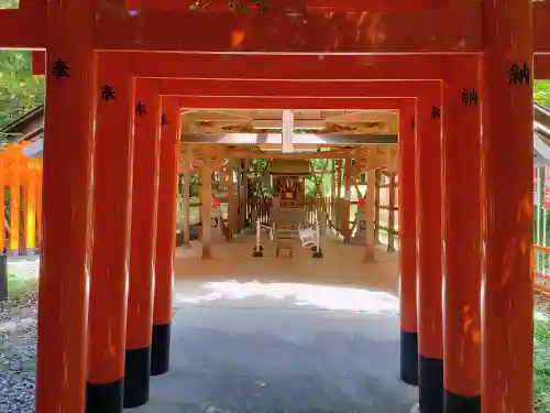 針名神社の末社・摂社