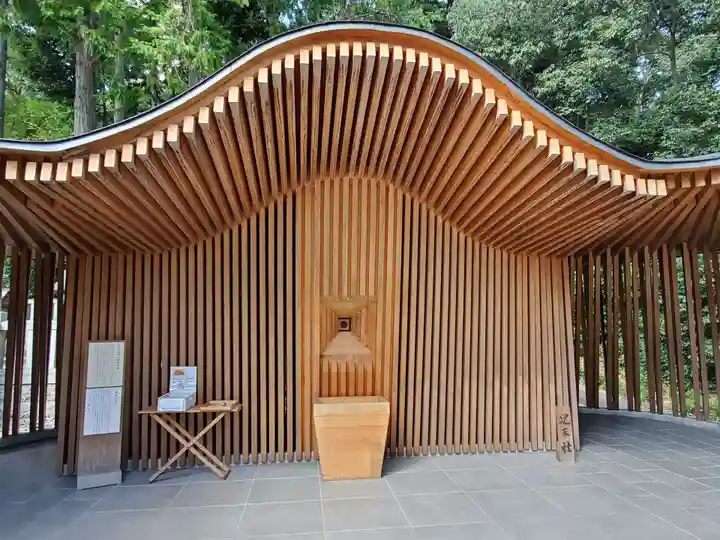 白山宮足王社のその他建物