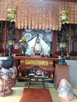 地蔵堂の{uncategorized: "未分類", other: "その他", undefined: "問題あり", building: "その他建物", grave: "お墓", sacred_gate: "鳥居", guardian: "狛犬", statue: "像", buddha: "仏像", history: "歴史", nature: "自然", garden: "庭園", animal: "動物", pagoda: "塔", temizu: "手水舎", mountain_gate: "山門・神門", sanctuary: "本殿・本堂", subordinate: "末社・摂社", art: "芸術", scenery: "景色", jizo: "地蔵", ema: "絵馬", goshuin: "御朱印", omikuji: "おみくじ", items: "授与品その他", amulet: "お守り", goshuincho: "御朱印帳", eats: "食事", festival: "お祭り", votive_dance: "神楽", shichigosan: "七五三参", wedding: "結婚式", experience: "体験その他", initially: "初詣", around: "周辺", anti_infection: "感染症対策"}