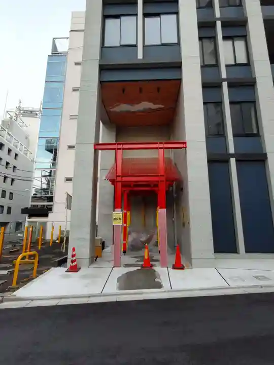 高尾稲荷神社の本殿・本堂