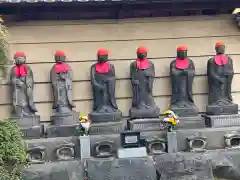 霊巌寺の地蔵