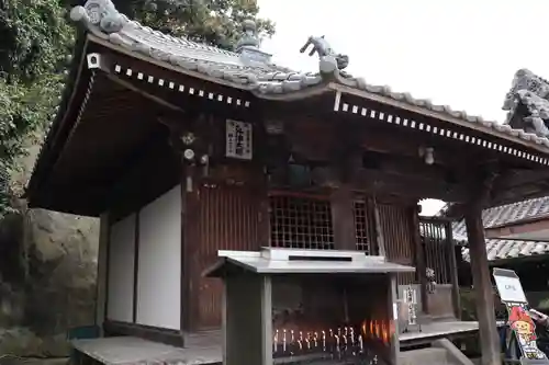 甲山寺の本殿