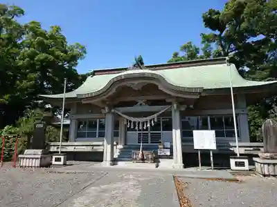 服織田神社の本殿・本堂