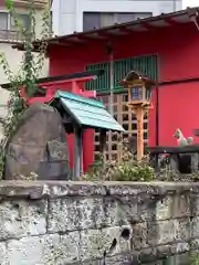 末広稲荷神社の建物その他