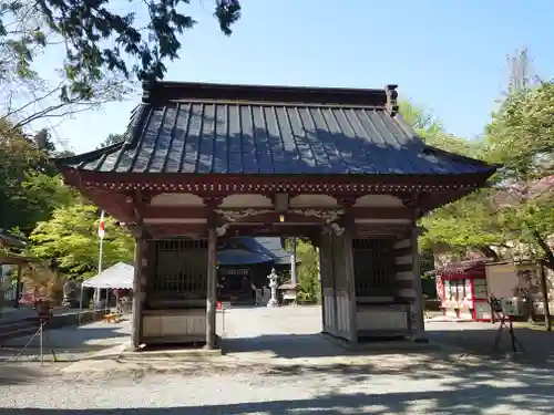 冨士御室浅間神社の山門