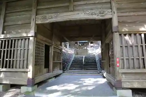 無夷山　箟峯寺の山門