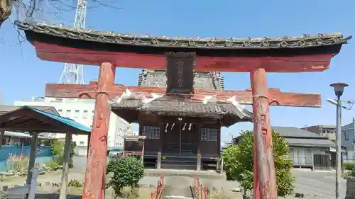 稲荷神社（金屋下町）の鳥居