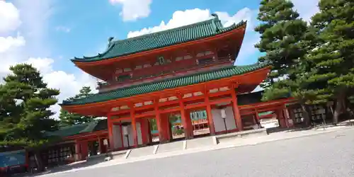 平安神宮の山門・神門