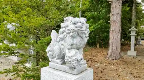 中士別神社の狛犬