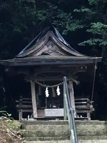 中山神社の手水舎