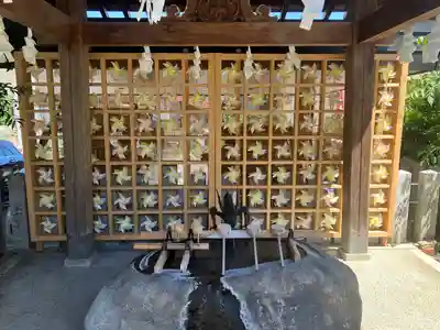 御嶽神社茅萱宮の手水舎