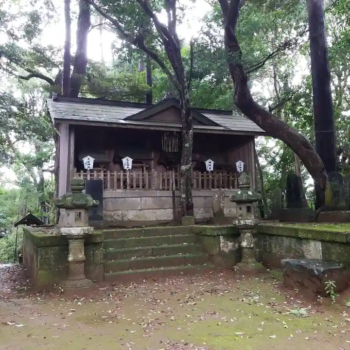 素鵞熊野神社の末社・摂社