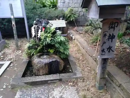 登渡神社の{uncategorized: "未分類", other: "その他", undefined: "問題あり", building: "その他建物", grave: "お墓", sacred_gate: "鳥居", guardian: "狛犬", statue: "像", buddha: "仏像", history: "歴史", nature: "自然", garden: "庭園", animal: "動物", pagoda: "塔", temizu: "手水舎", mountain_gate: "山門・神門", sanctuary: "本殿・本堂", subordinate: "末社・摂社", art: "芸術", scenery: "景色", jizo: "地蔵", ema: "絵馬", goshuin: "御朱印", omikuji: "おみくじ", items: "授与品その他", amulet: "お守り", goshuincho: "御朱印帳", eats: "食事", festival: "お祭り", votive_dance: "神楽", shichigosan: "七五三参", wedding: "結婚式", experience: "体験その他", initially: "初詣", around: "周辺", anti_infection: "感染症対策"}