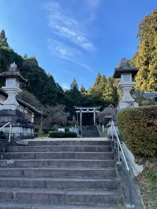 八咫烏神社(奈良県)