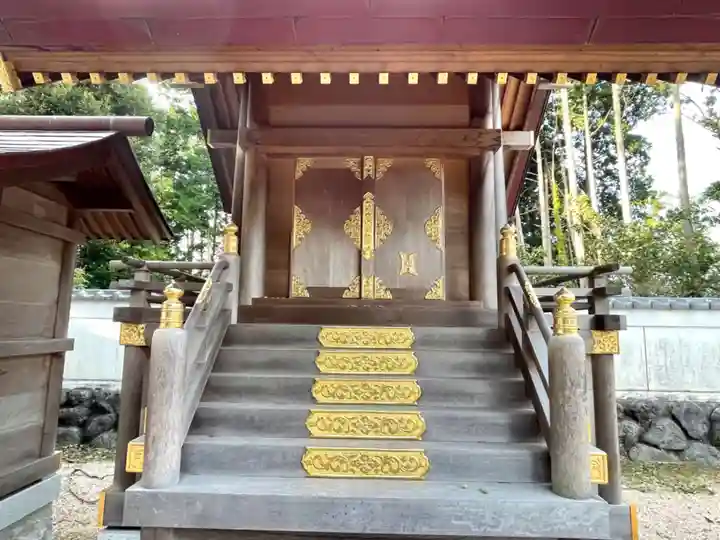 神明社の末社・摂社