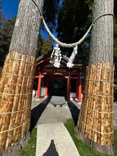 東霧島神社の{uncategorized: "未分類", other: "その他", undefined: "問題あり", building: "その他建物", grave: "お墓", sacred_gate: "鳥居", guardian: "狛犬", statue: "像", buddha: "仏像", history: "歴史", nature: "自然", garden: "庭園", animal: "動物", pagoda: "塔", temizu: "手水舎", mountain_gate: "山門・神門", sanctuary: "本殿・本堂", subordinate: "末社・摂社", art: "芸術", scenery: "景色", jizo: "地蔵", ema: "絵馬", goshuin: "御朱印", omikuji: "おみくじ", items: "授与品その他", amulet: "お守り", goshuincho: "御朱印帳", eats: "食事", festival: "お祭り", votive_dance: "神楽", shichigosan: "七五三参", wedding: "結婚式", experience: "体験その他", initially: "初詣", around: "周辺", anti_infection: "感染症対策"}