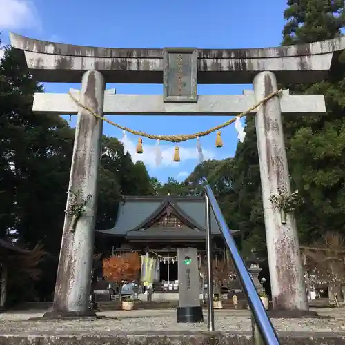 市房山神宮里宮神社の鳥居