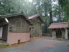 白鳥神社の建物その他