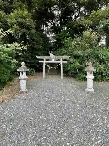 八幡神社の鳥居